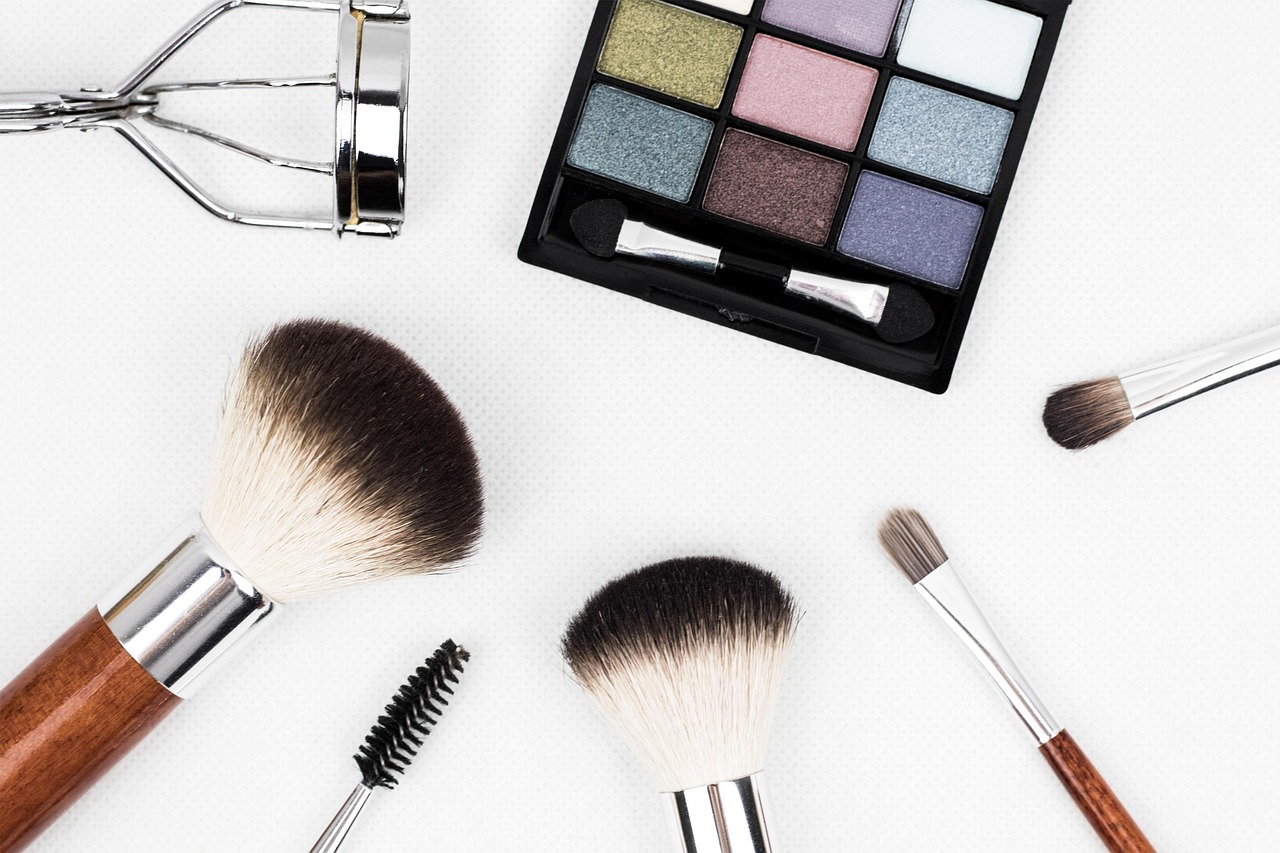 Sustainable Eco-Friendly Cosmetic Packaging
